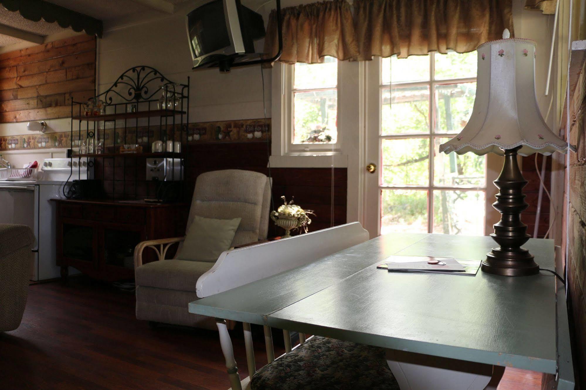 Apple Creek Cottages Prescott Eksteriør billede