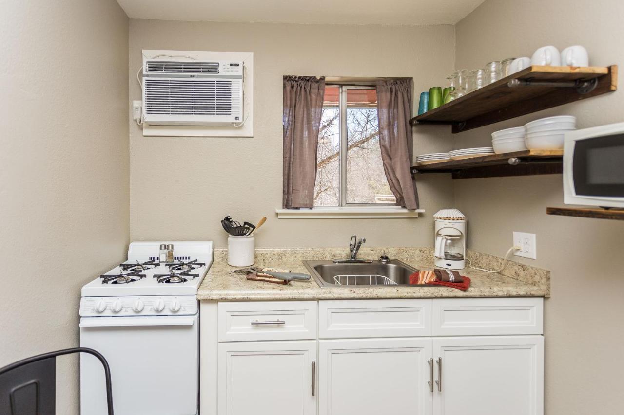 Apple Creek Cottages Prescott Eksteriør billede