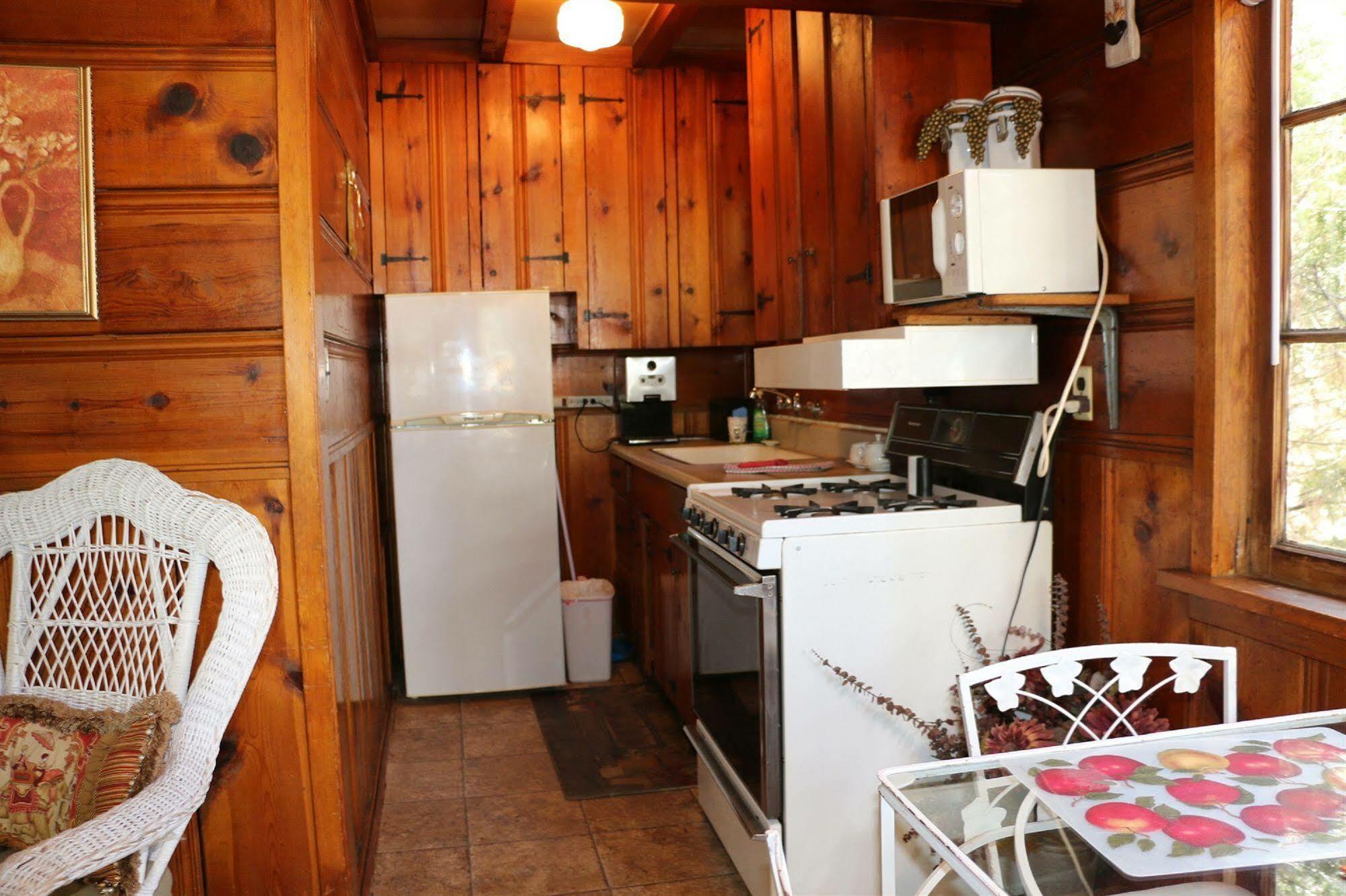 Apple Creek Cottages Prescott Eksteriør billede